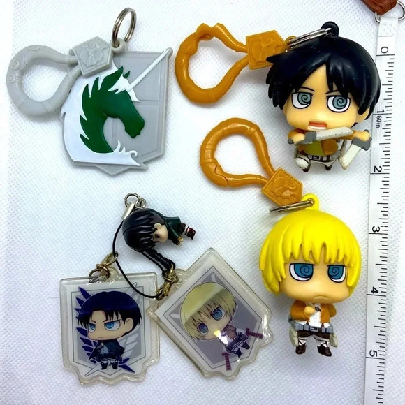 Attack on Titan -  Blind Bag Lot (No Longer Blind) Eren, Armin & Military Police - Picture 1 of 5